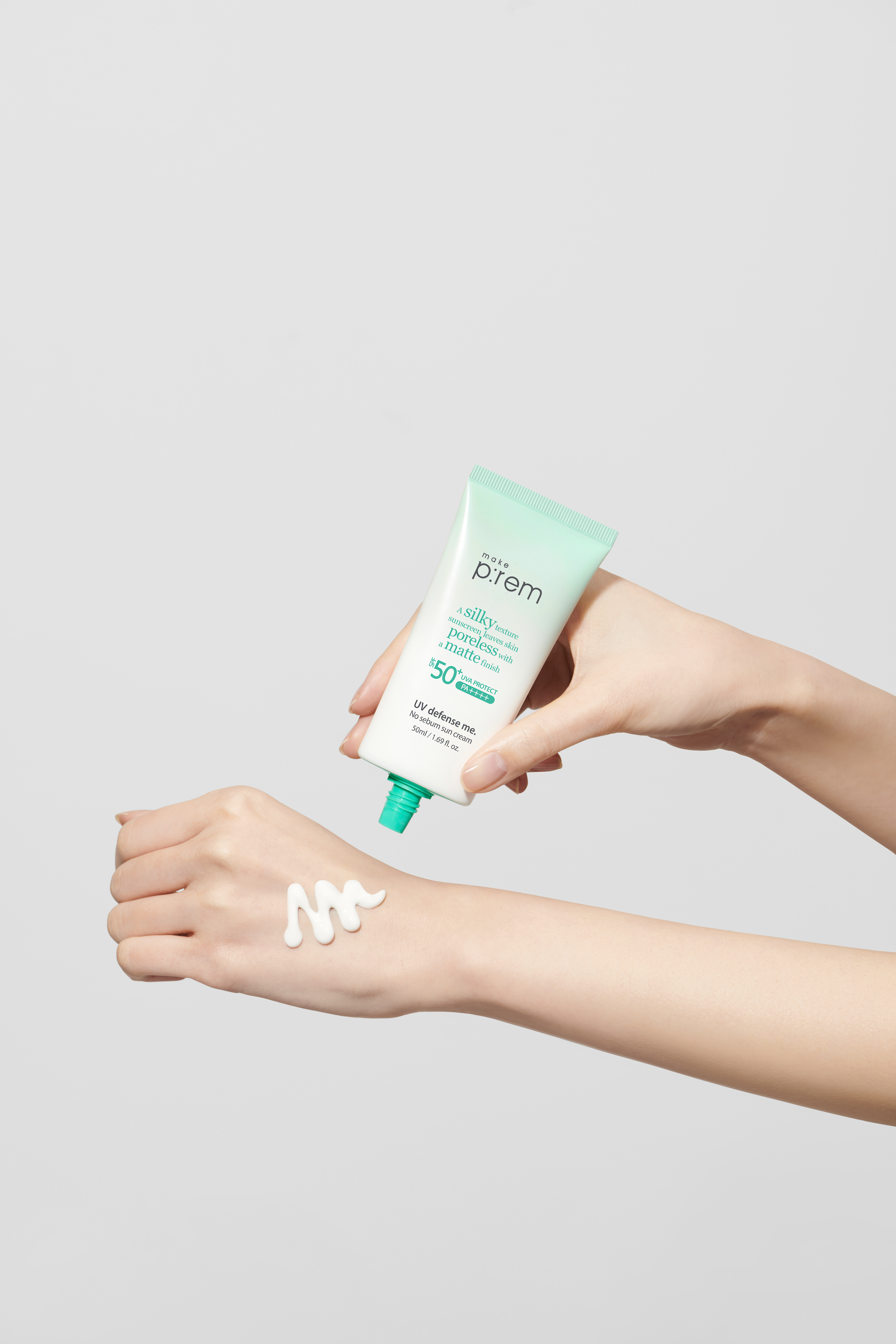 UV Defense Me No Sebum Sun Cream