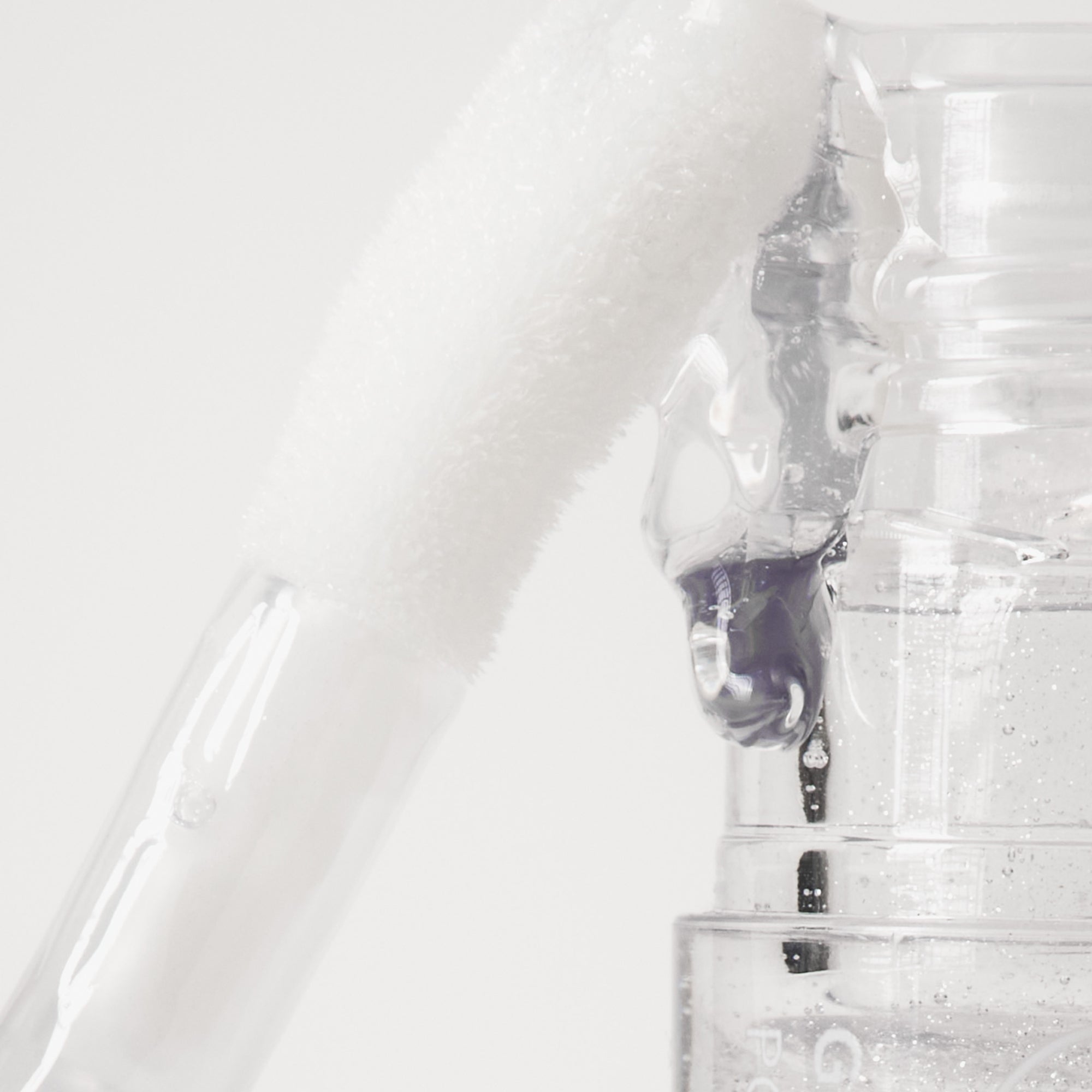 Glimmering Complexion Gel
