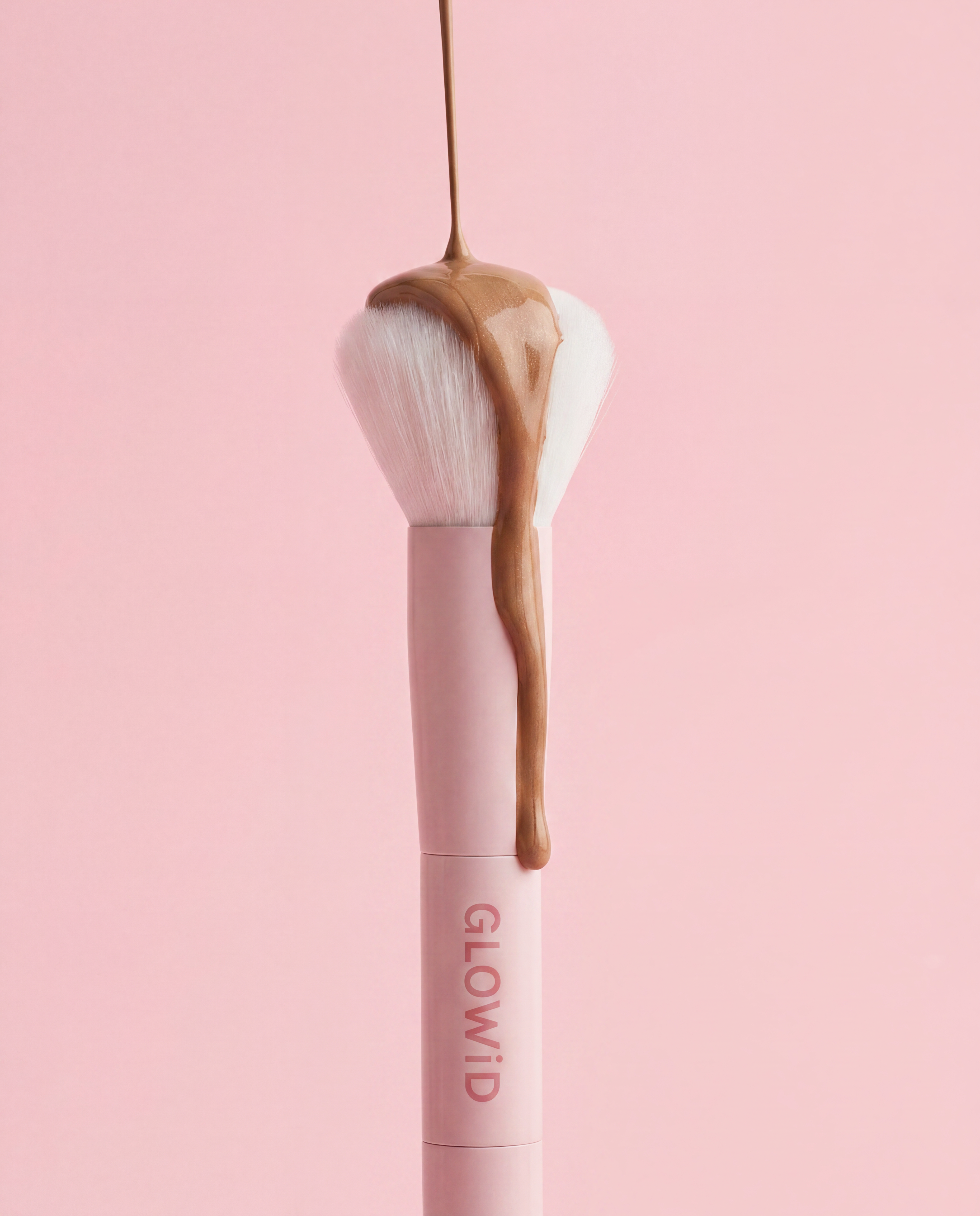 Gratis - Glow and Plump Blending Brush